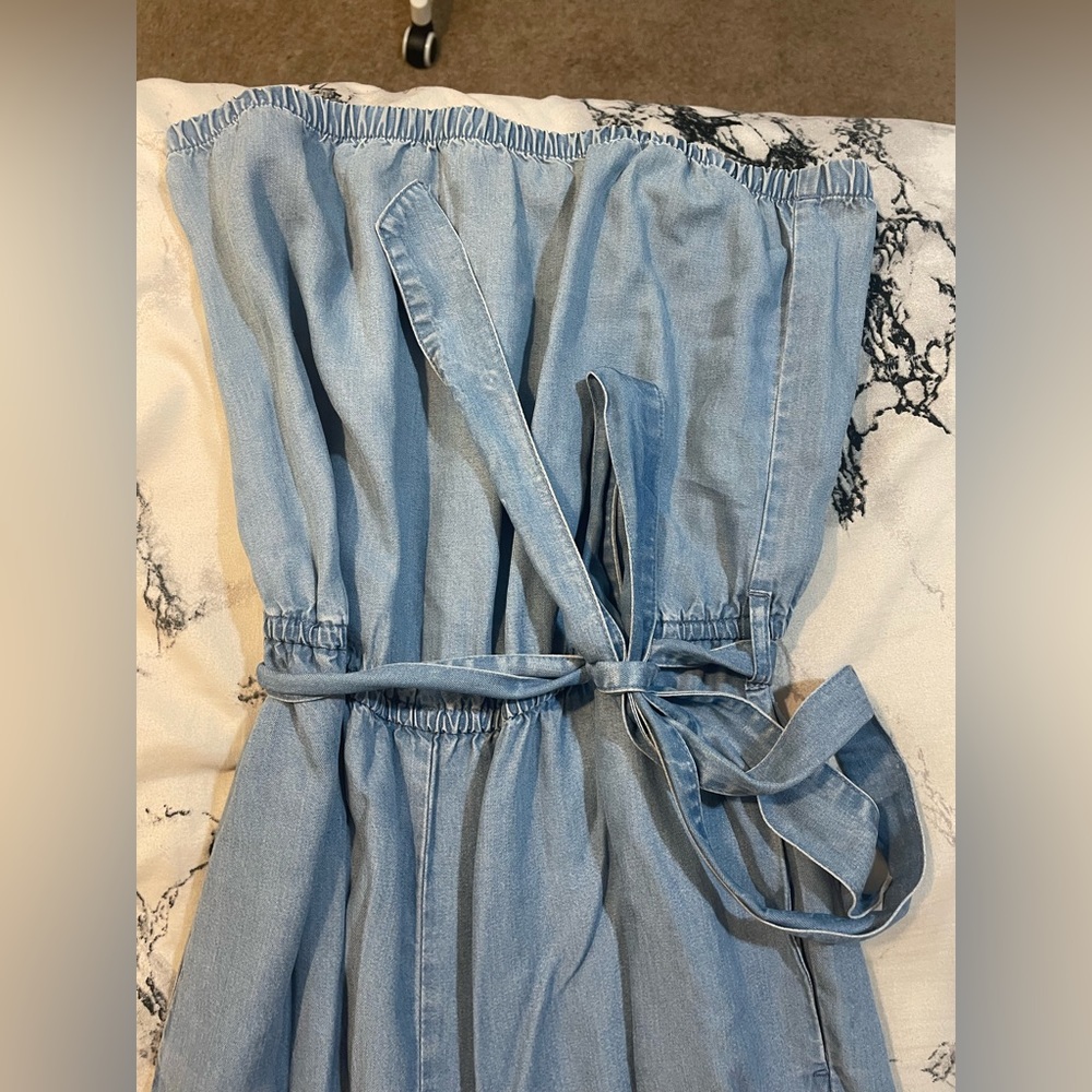 Jumpsuit - Picture 2 of 3